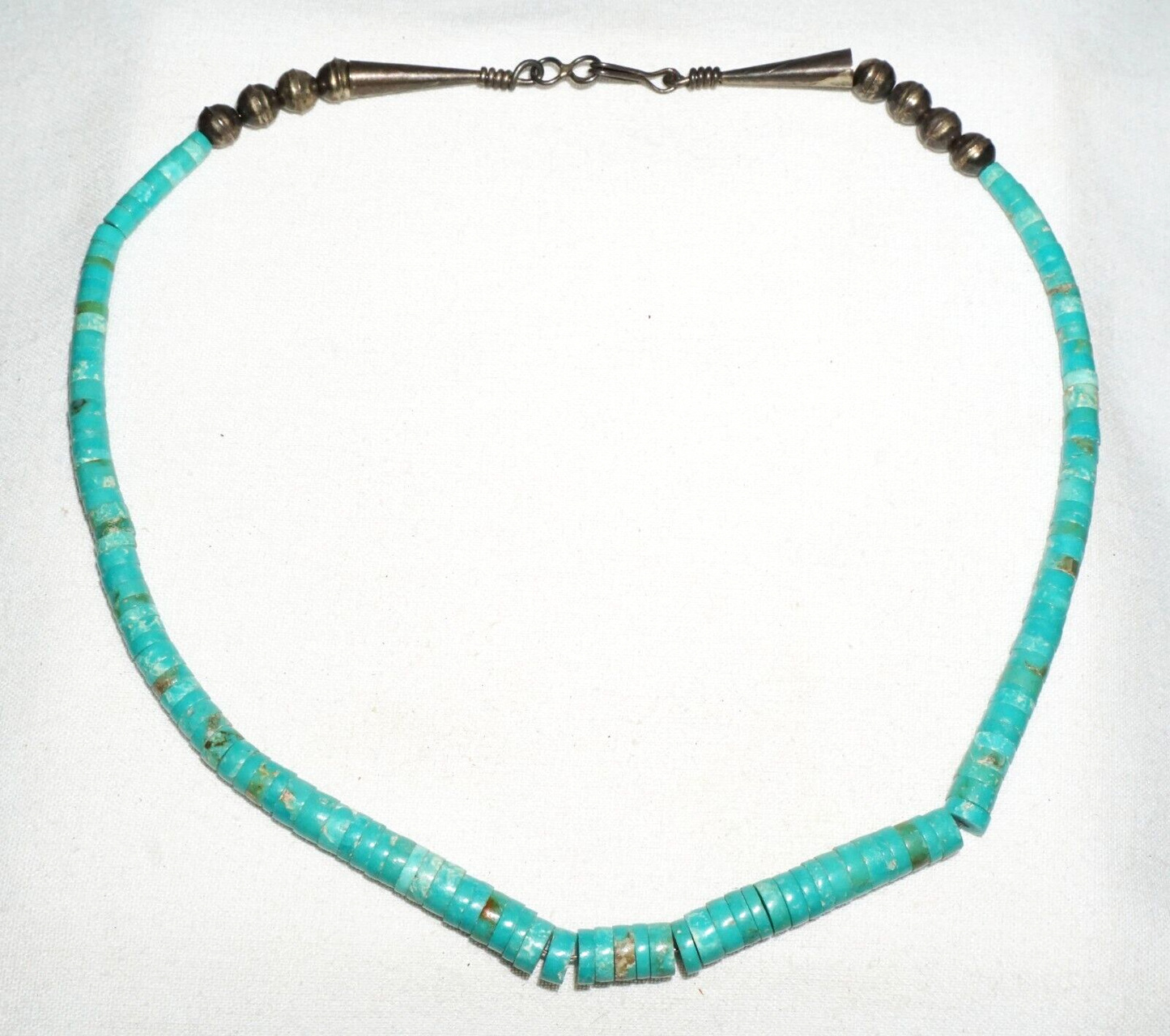 Vintage South Western Silver set Turquoise Disk Bead Necklace (---)