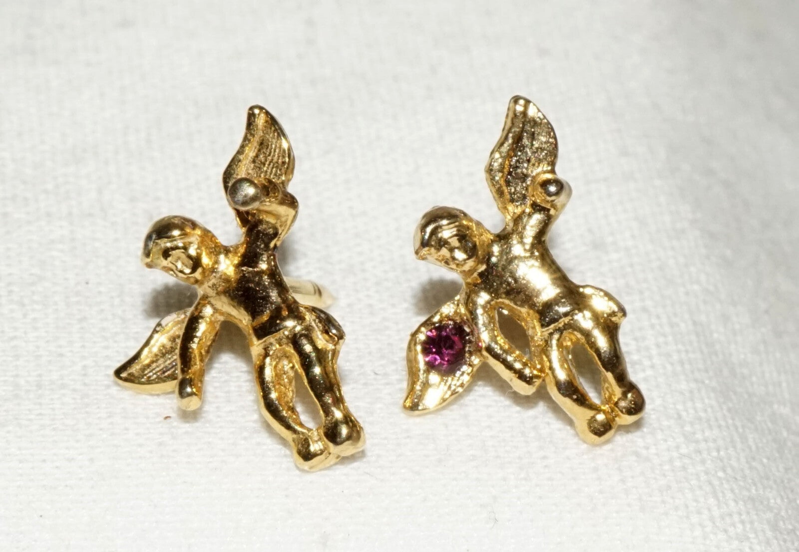 2Pc US 10k Yellow Gold Cupid Angel Mini Pins   (KoS) L23