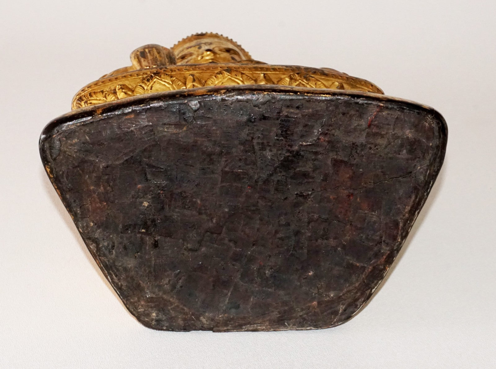 19C Shan State Gilt Lacquer Wooden Nicely Carved Seated Buddha Sculpture (AHB)