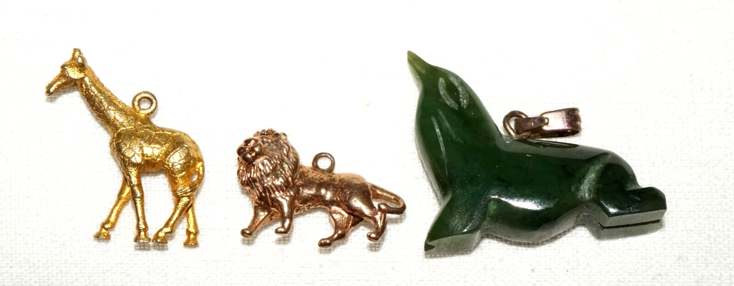 3Pc US UK 9k/14k Gold & Jade Animal Charms Giraffe, Lion, Sea Lion  (KoS) L23