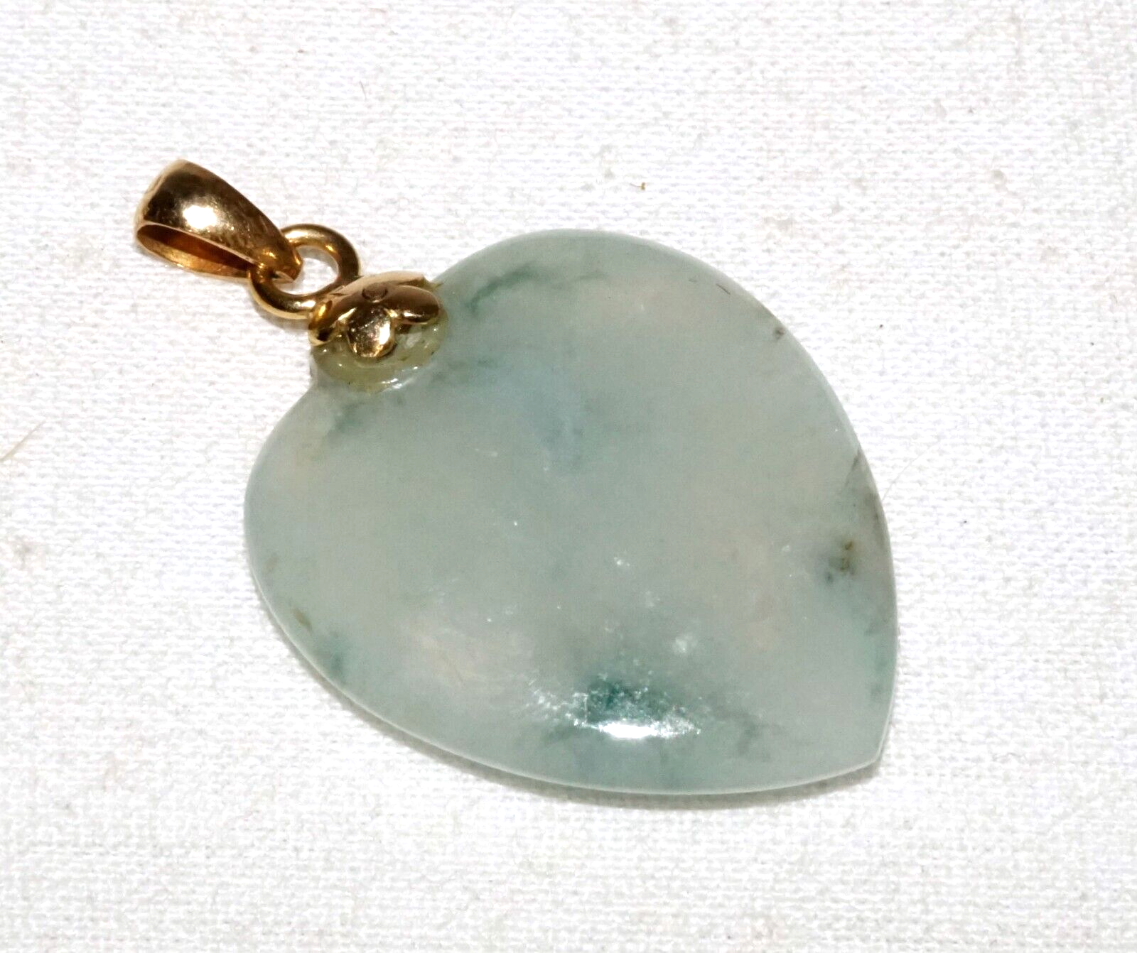 Vintage Chinese 14k Yellow Gold Translucent Jadeite Jade Heart Pendant  (InS)L6
