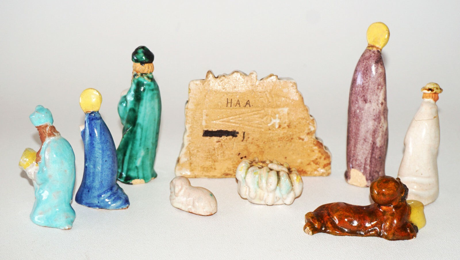 9Pc 1920s German Glazed Pottery Creche Christmas Nativity Scene  (HMLC) 17