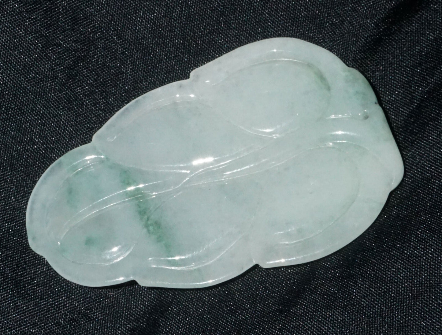 Modern Chinese White & Green Jadeite Jade Leaf Motif Carved Pendant  (---)
