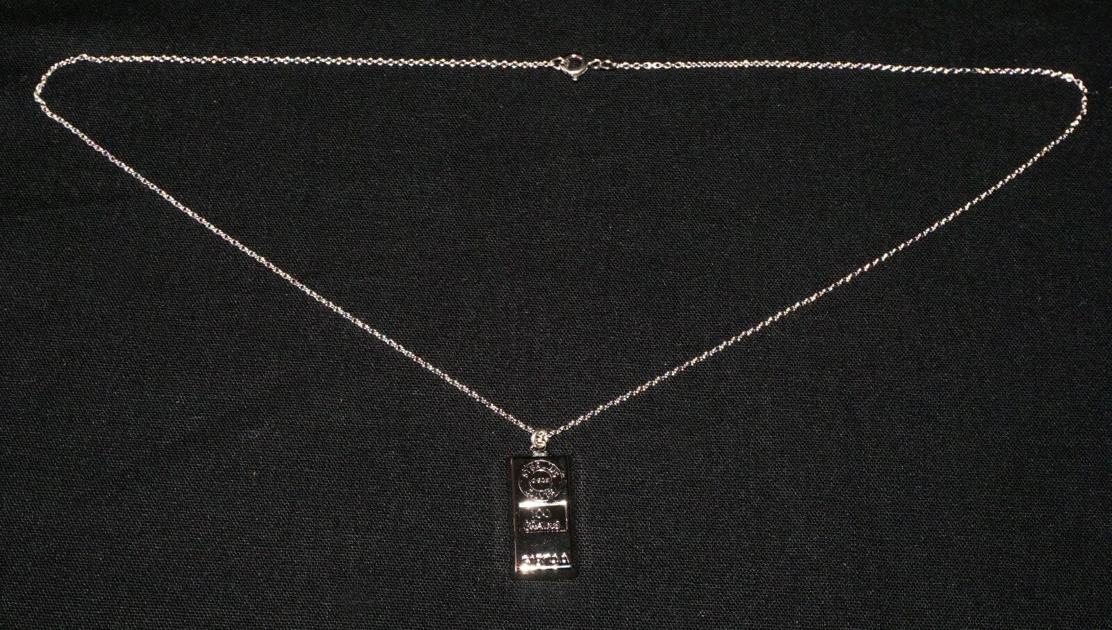 1974 Gibraltor Mint Sterling Silver 100 Grains Bar Pendant & Necklace  (NiD)