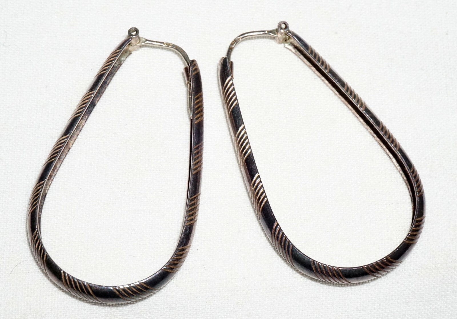Pair Vintage Italy Modernist Sterling Silver Elongated Oval Hoop Earrings  (JoD)
