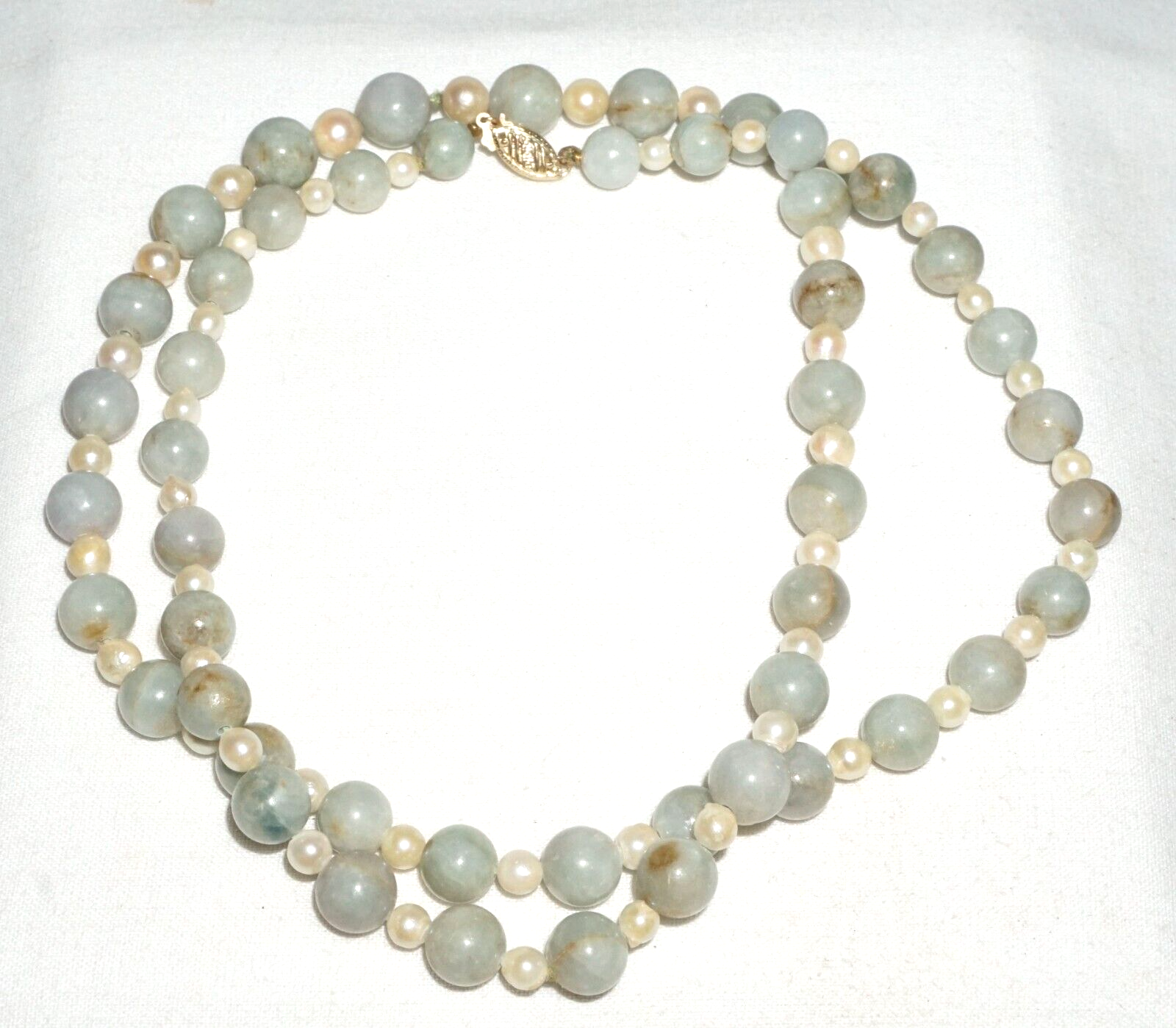Vintage Chinese Jadeite Jade & Pearl Spacer Bead Necklace w. 14k Clasp  (---)