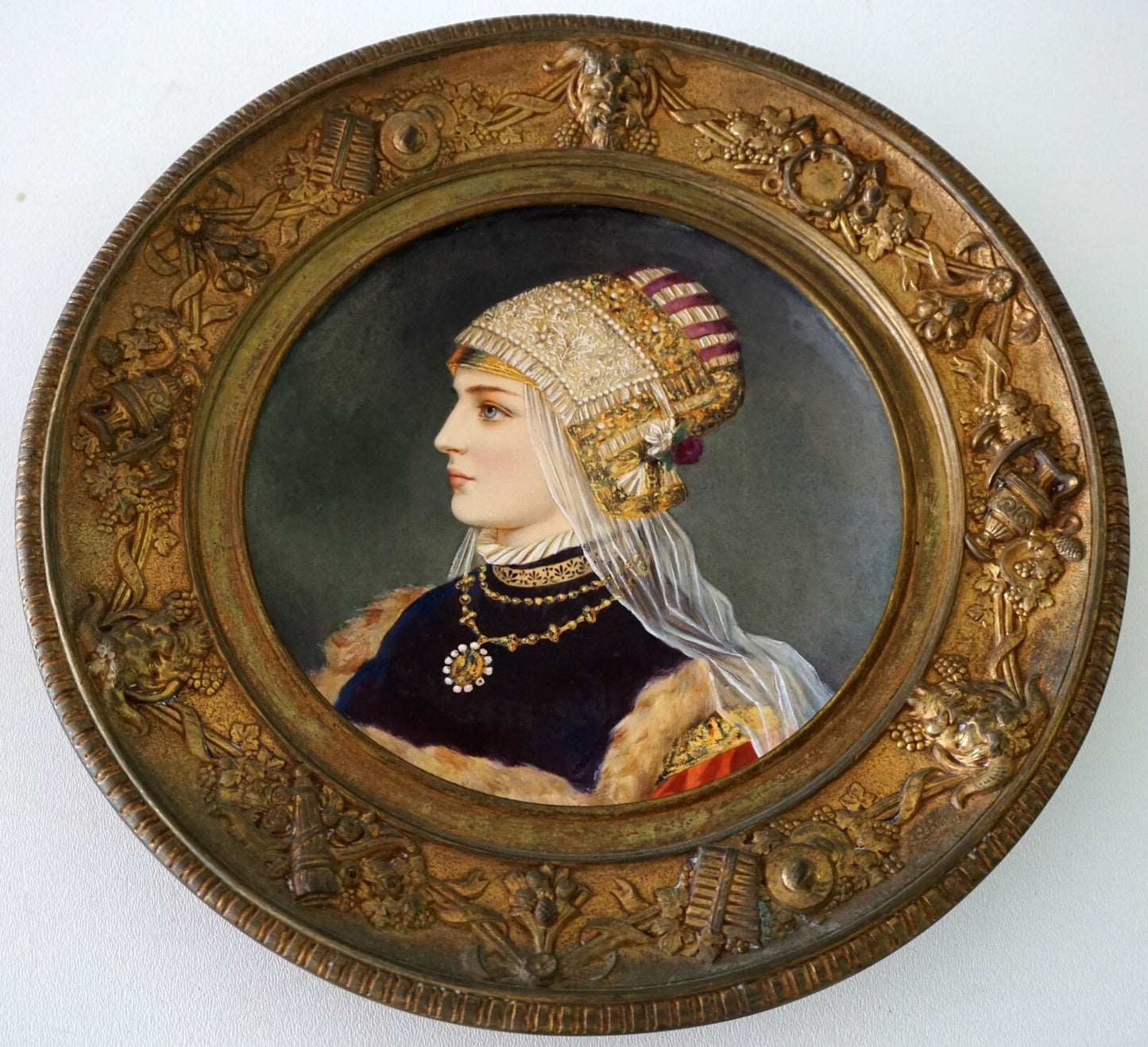Continental Porcelain & Enamel Female Portrait Painting Gilt Bronze Frame (RiS)