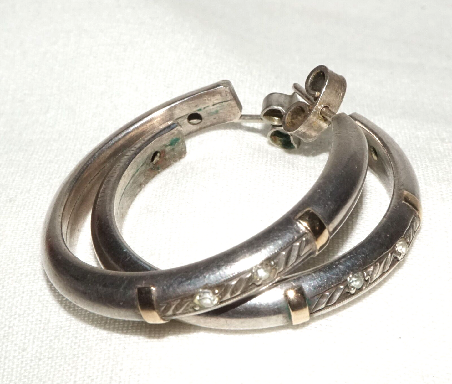 Pair Vintage US Silver Hoop Earrings w. Cubic Zirconia Accents (KiL)