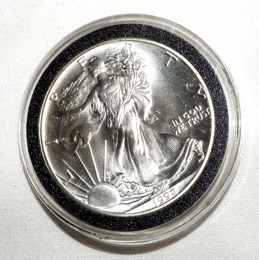 1992 US Liberty Eagle 1oz. Silver Coin in Case - Uncirculated  (ShI)