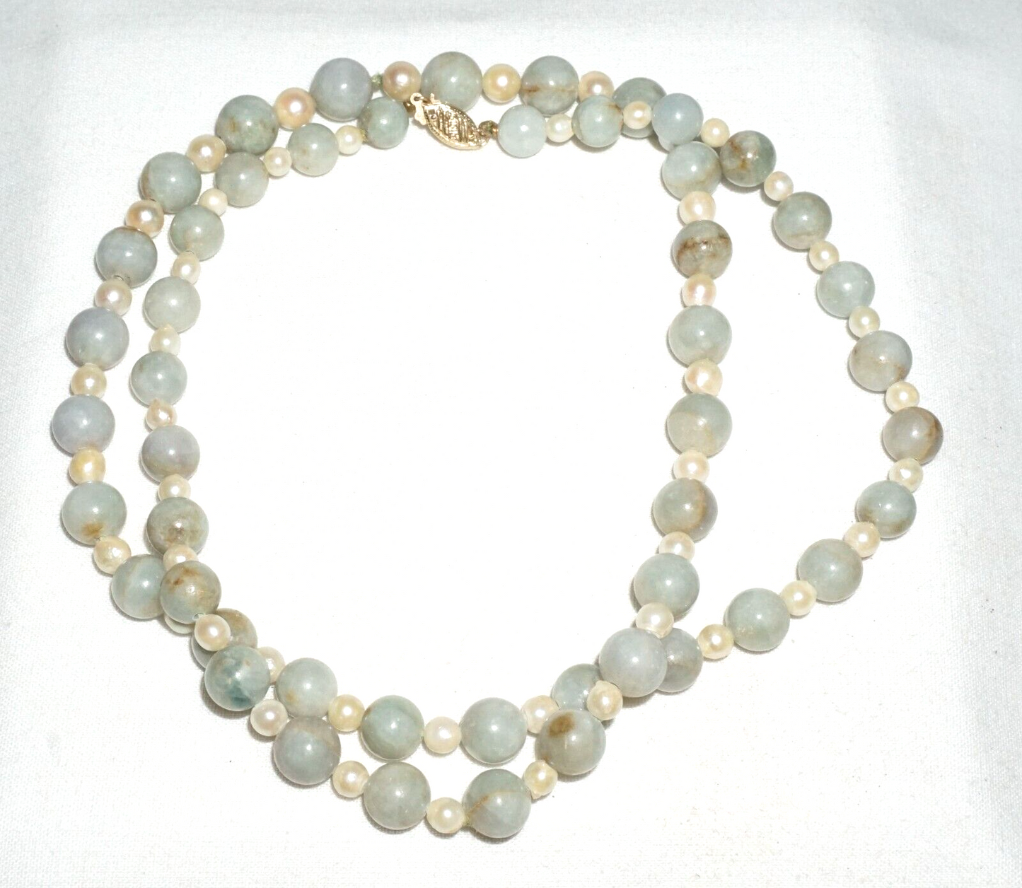 Vintage Chinese Jadeite Jade & Pearl Spacer Bead Necklace w. 14k Clasp  (---)