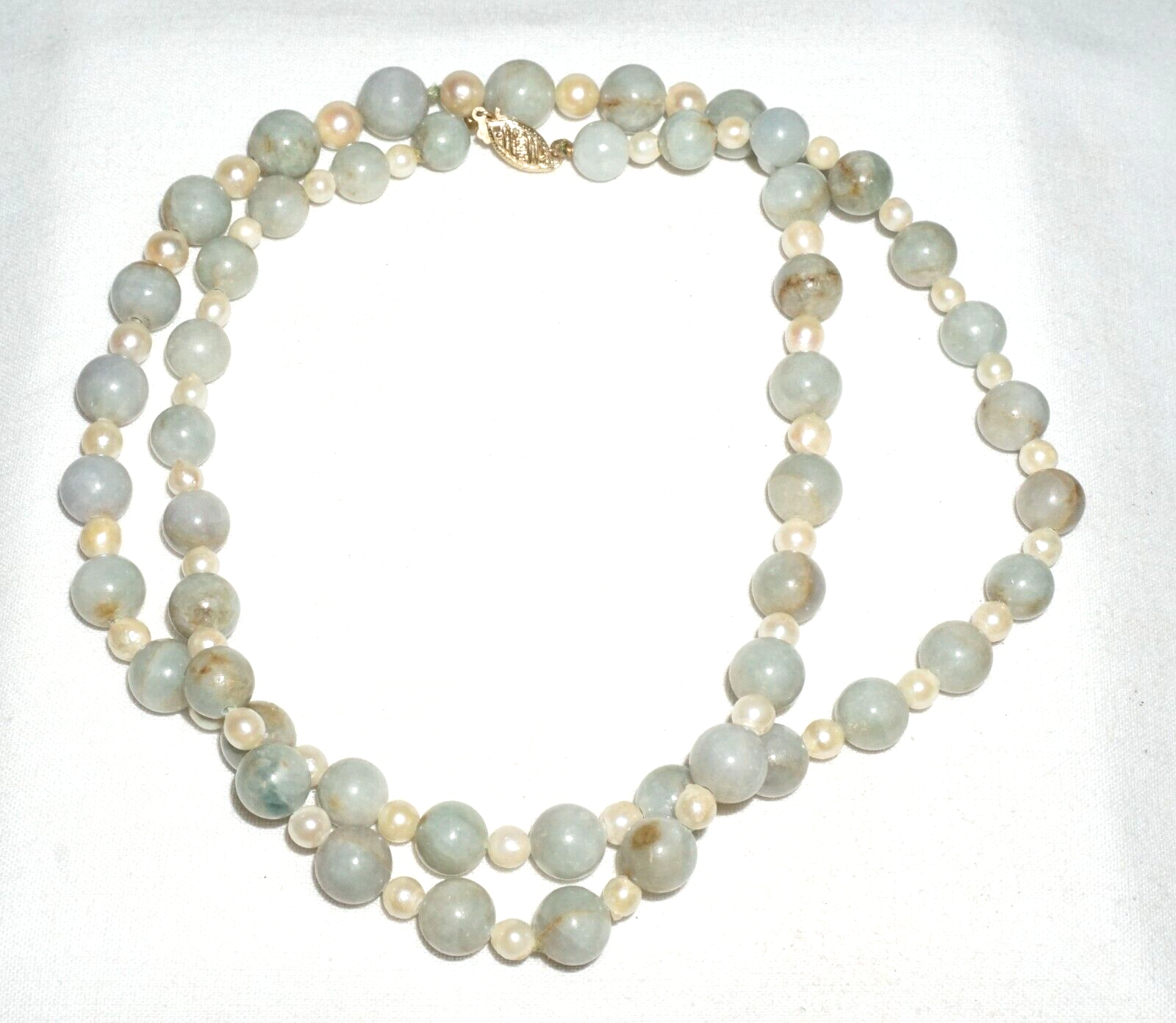 Vintage Chinese Jadeite Jade & Pearl Spacer Bead Necklace w. 14k Clasp  (---)