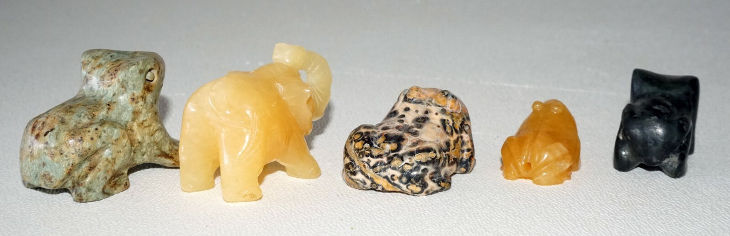 5Pc Chinese Jade & Hard-stone Carved Animals Toads, Frogs, Elephant  (DeL)#9a