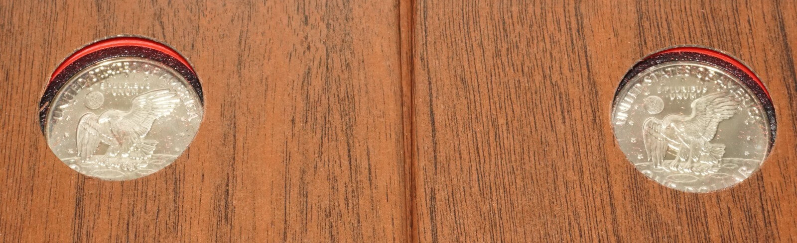 5Pc 1971 US Eisenhower Uncirculated Proof $1 Silver Coin in Case  (KiL)