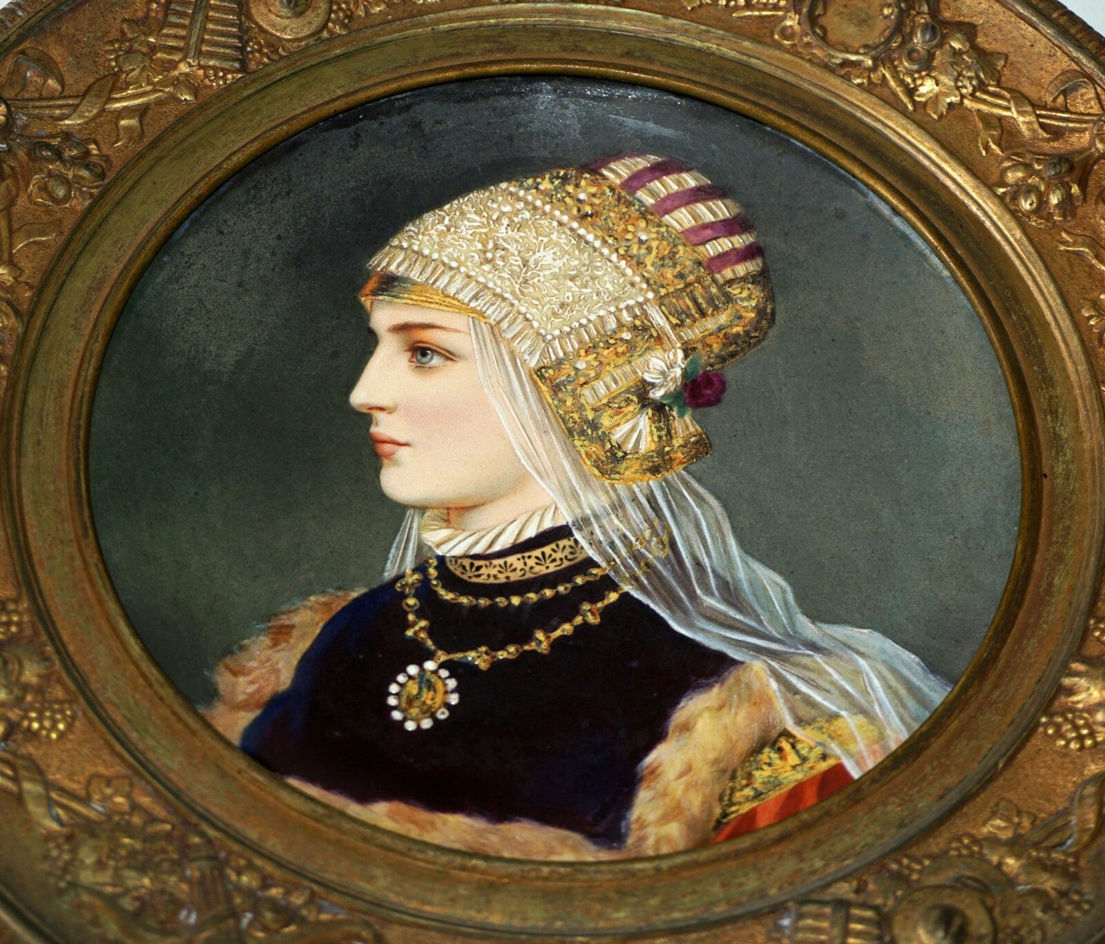 Continental Porcelain & Enamel Female Portrait Painting Gilt Bronze Frame (RiS)