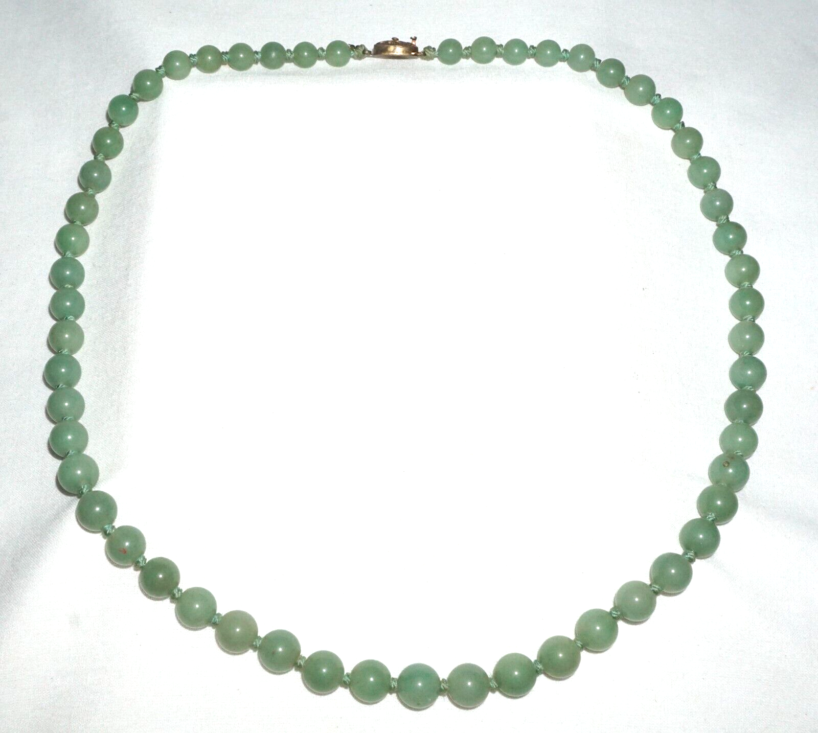 Vintage Chinese Celadon Green Jadeite Jade Bead Necklace w. Silver Clasp  (---)