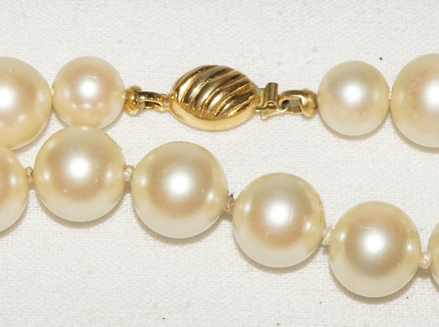 Vintage Faux Pearl Necklace 30" w. Gold Plated Clasp  (KoS) L15