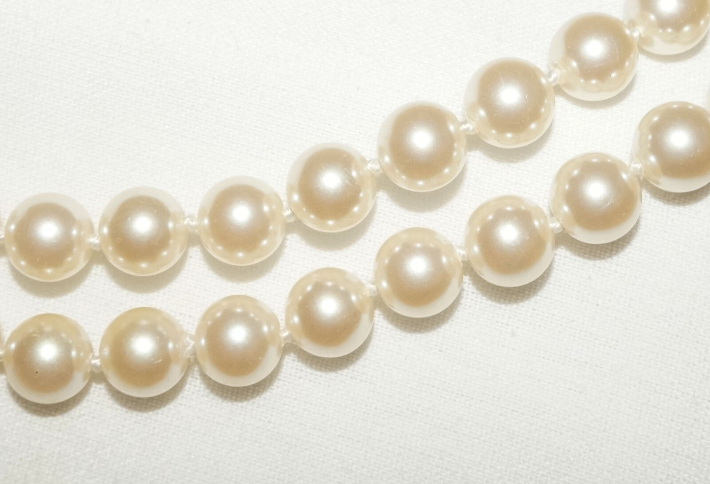 Vintage Costume Faux Pearl Necklace 40" w. Gold Platted Clasp  (FeD)#3