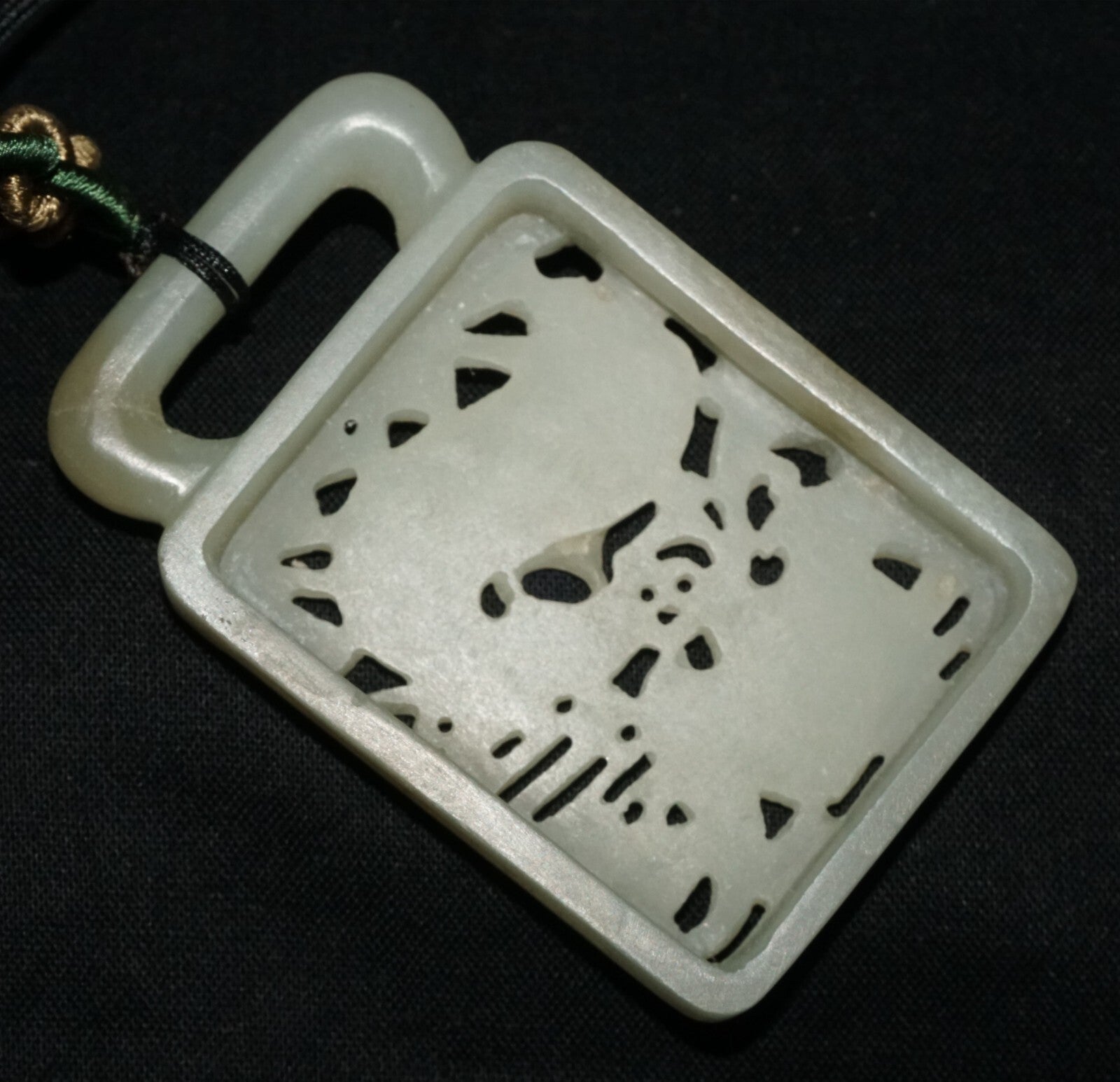 18C Chinese Grey Green Nephrite Jade Pierced Belt Buckle Deer & Bat  (LeS)L23