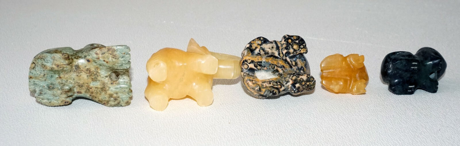 5Pc Chinese Jade & Hard-stone Carved Animals Toads, Frogs, Elephant  (DeL)#9a