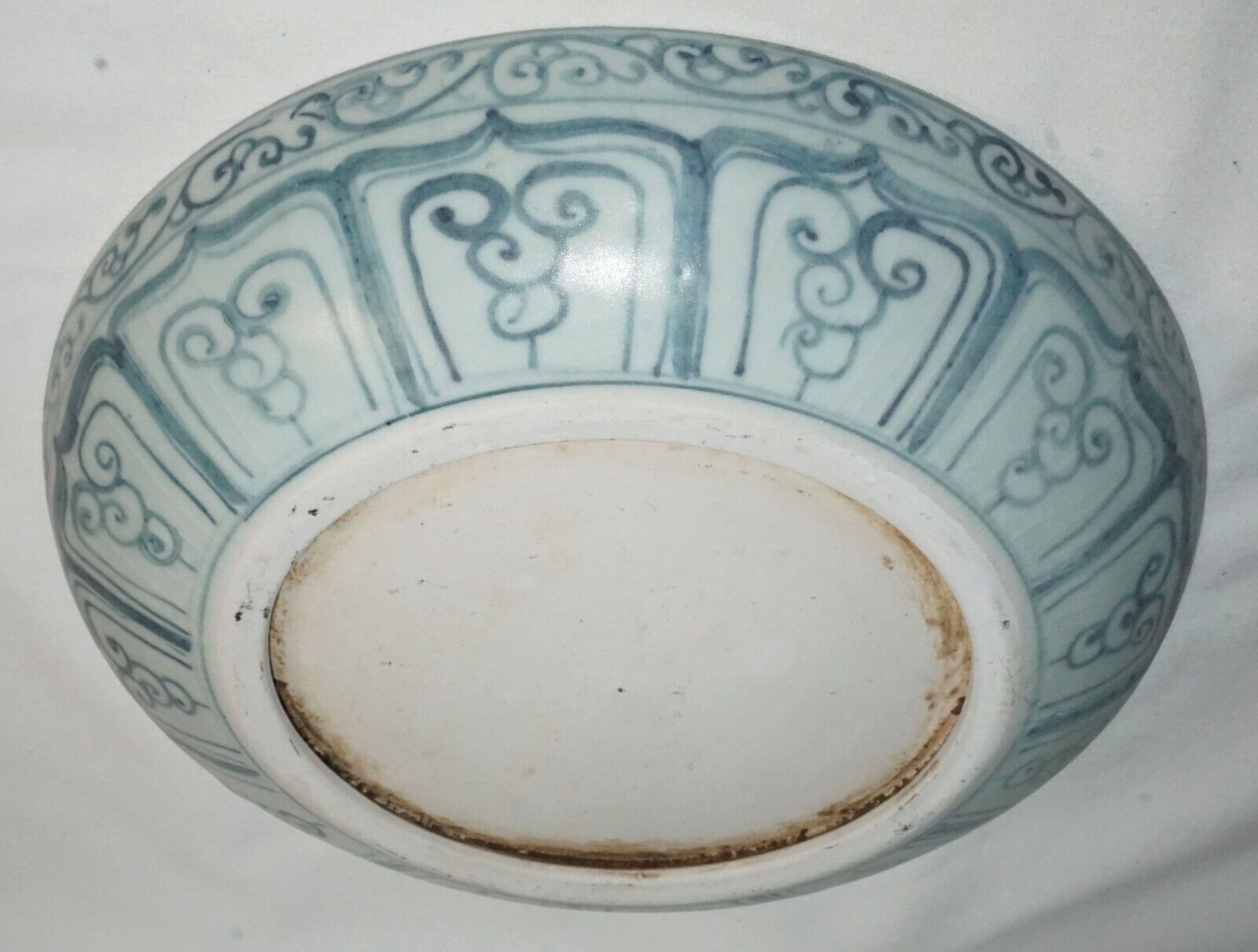 16C Chinese Anamese Blue & White Floral Motif Large Plates or Chargers (JSt)21