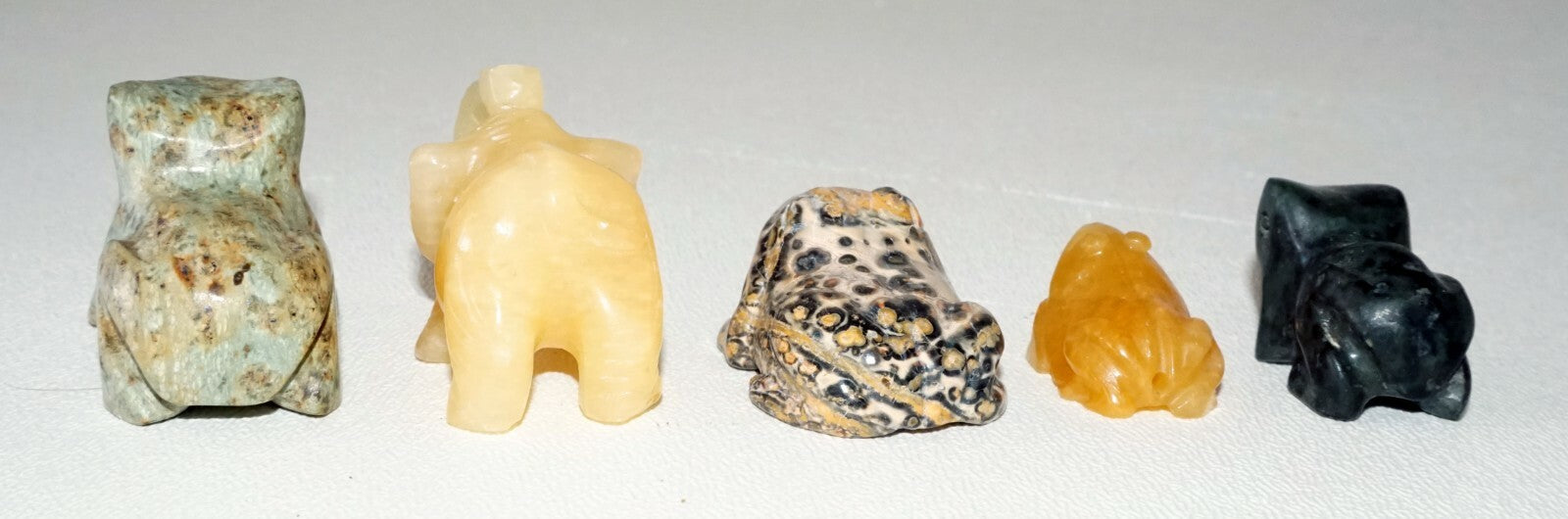 5Pc Chinese Jade & Hard-stone Carved Animals Toads, Frogs, Elephant  (DeL)#9a