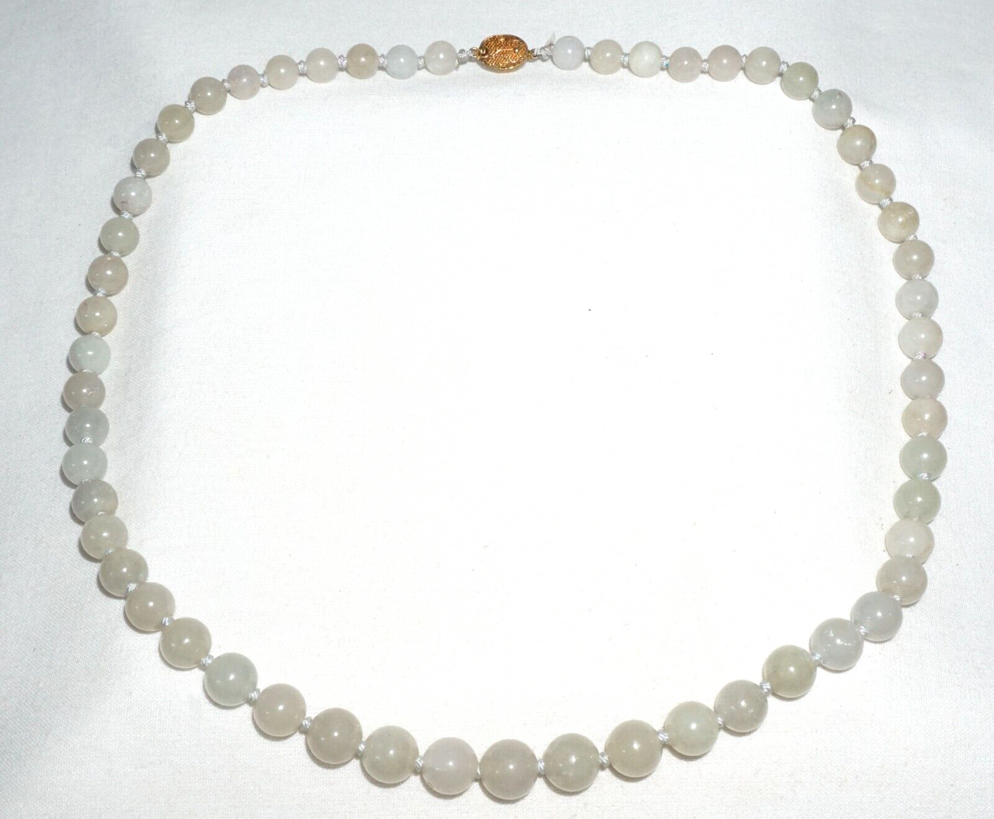 Vintage Chinese Grey Green Jadeite Jade Bead necklace w. Silver Clasp  (---)#1