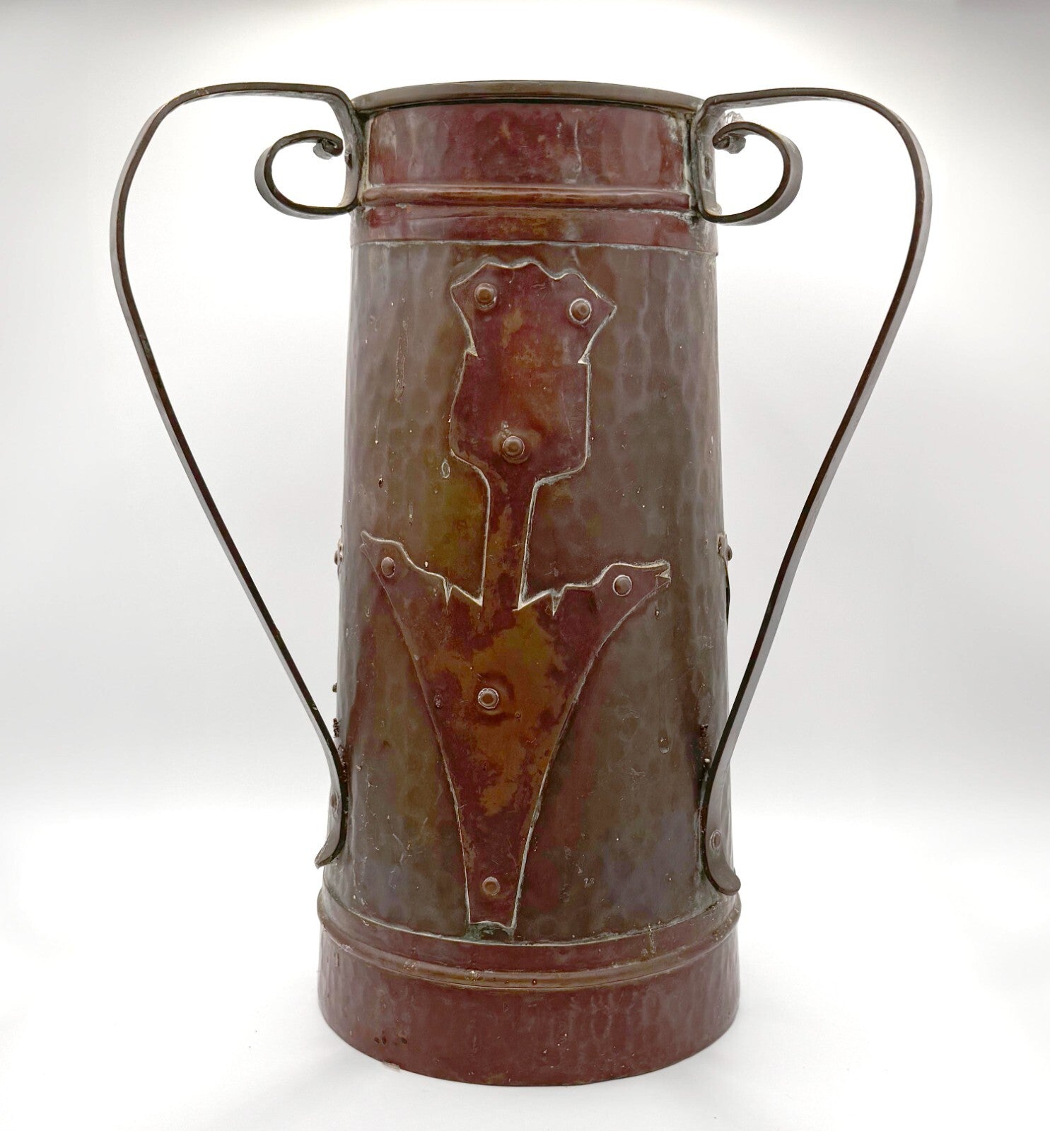 Arts & Crafts Hammered Copper Vase w Riveted Stylized Floral Motif  12" (NeW)