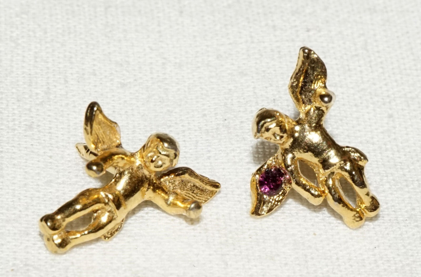 2Pc US 10k Yellow Gold Cupid Angel Mini Pins   (KoS) L23