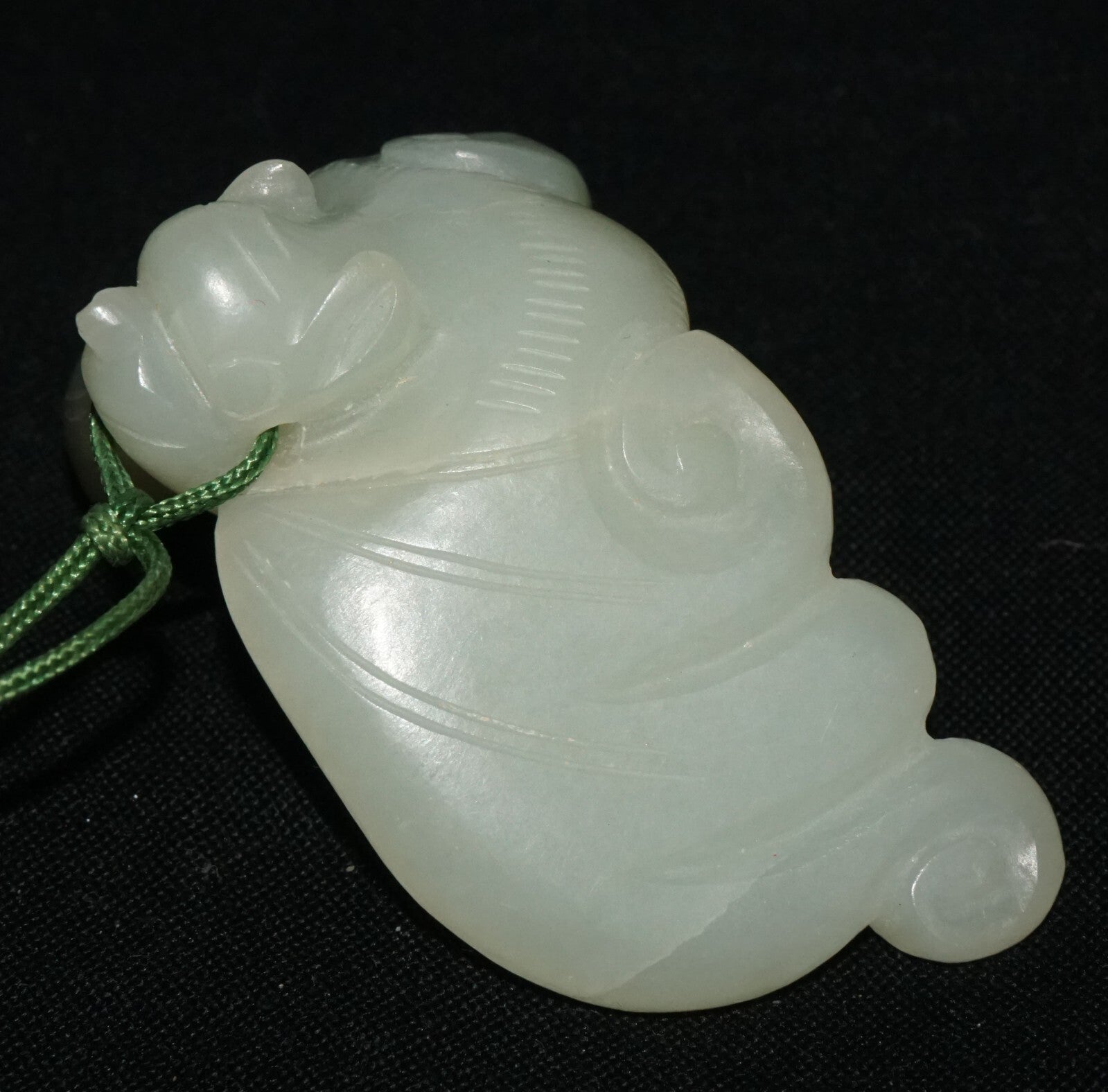 Antique Chinese Grey Green Nephrite Jade Bat Motif Carved Pendant  (LeS)L23