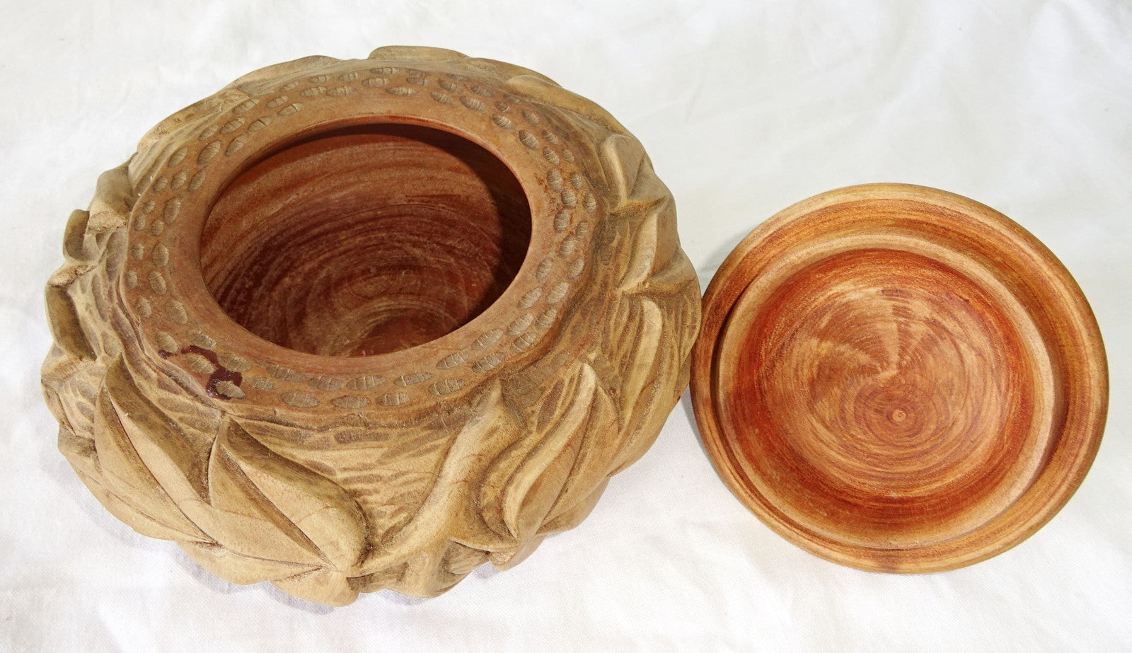 1980s Haitian Wooden Box w Relief Carved Leaf Motif signed Bossant  (Stea)