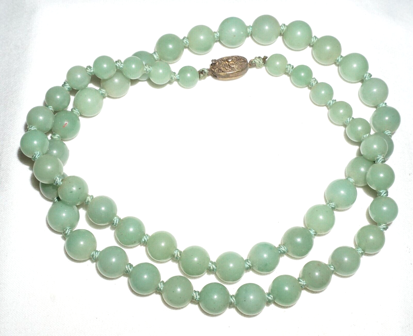 Vintage Chinese Celadon Green Jadeite Jade Bead Necklace w. Silver Clasp  (---)