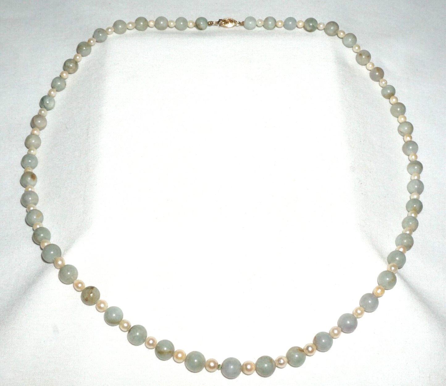 Vintage Chinese Jadeite Jade & Pearl Spacer Bead Necklace w. 14k Clasp  (---)