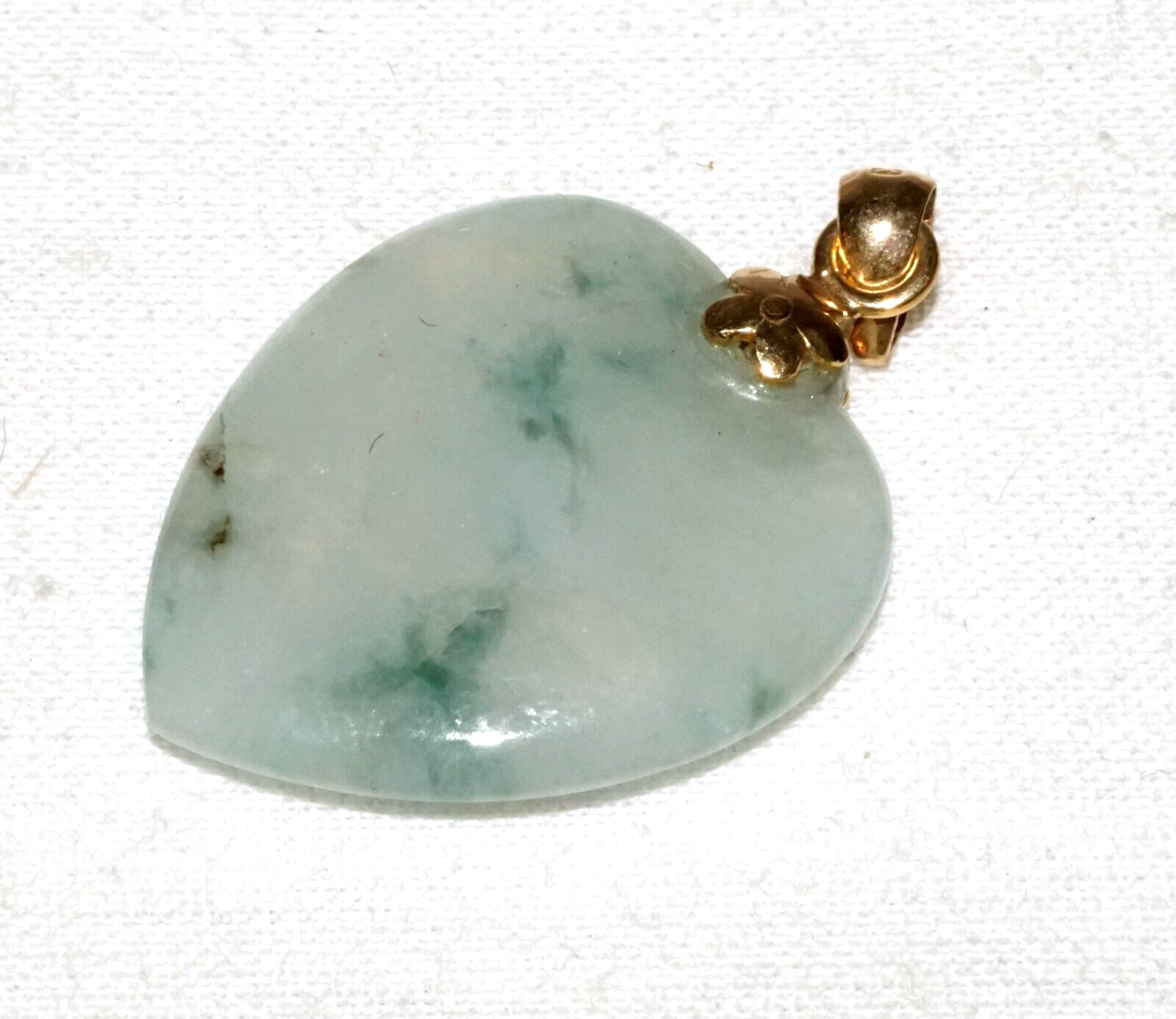 Vintage Chinese 14k Yellow Gold Translucent Jadeite Jade Heart Pendant  (InS)L6