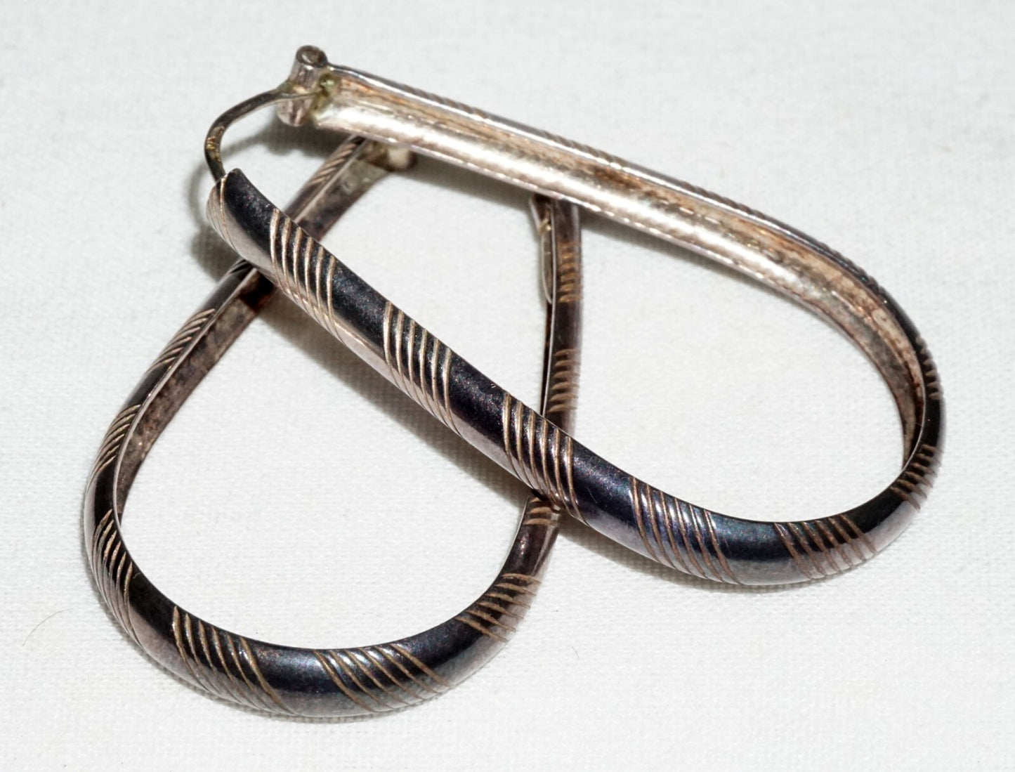 Pair Vintage Italy Modernist Sterling Silver Elongated Oval Hoop Earrings  (JoD)