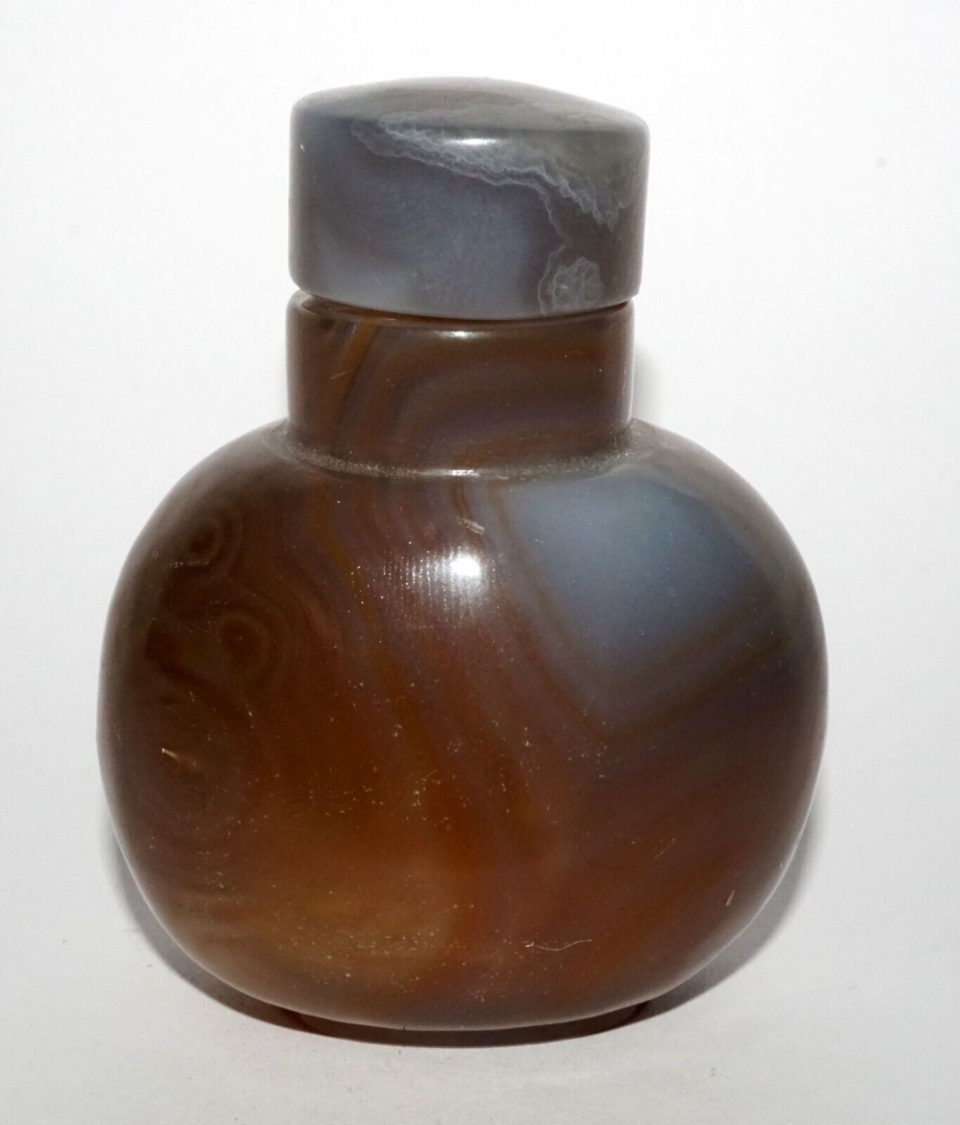 Vintage Chinese Banded Agate Snuff Bottle & Matching Big Stopper (LeS) G16