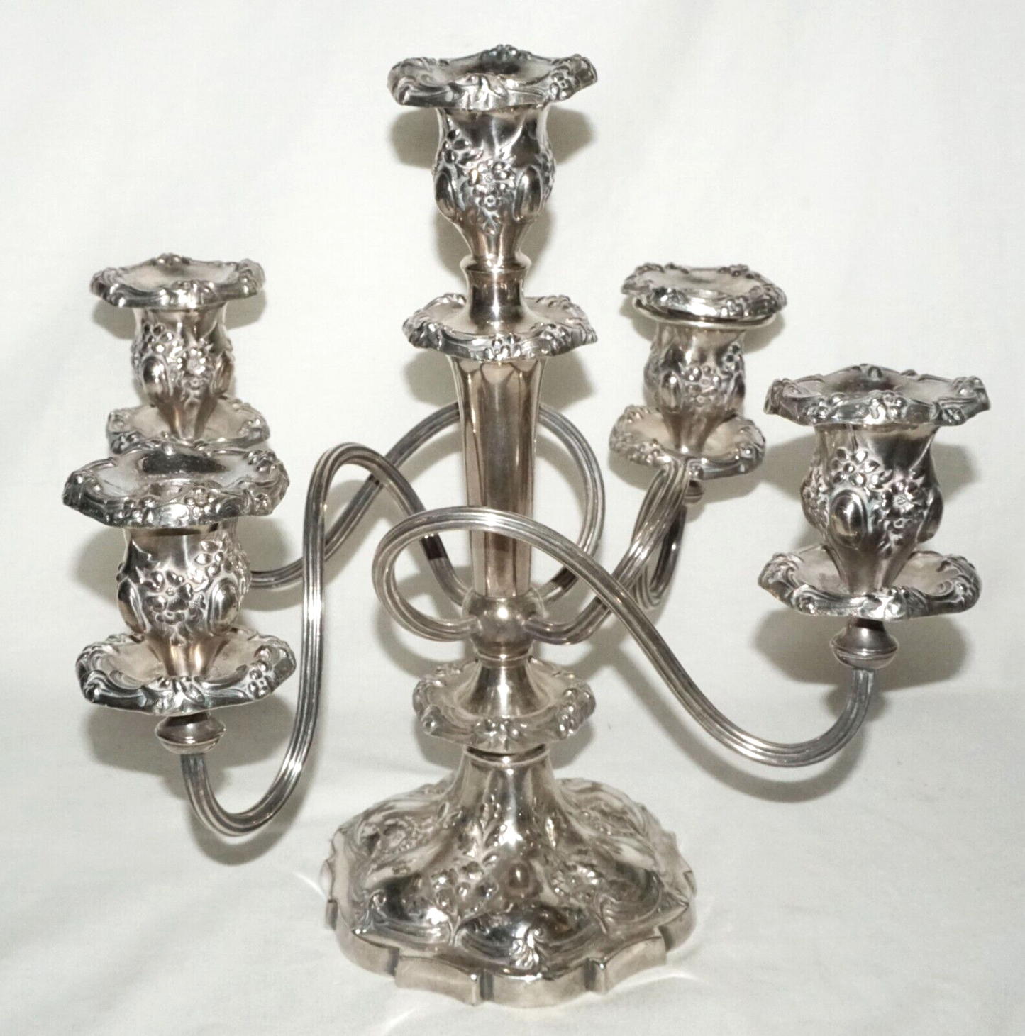 US Antique Silver Quadruple Plated Flower Motif Candelabra Meriden Company (KoS)