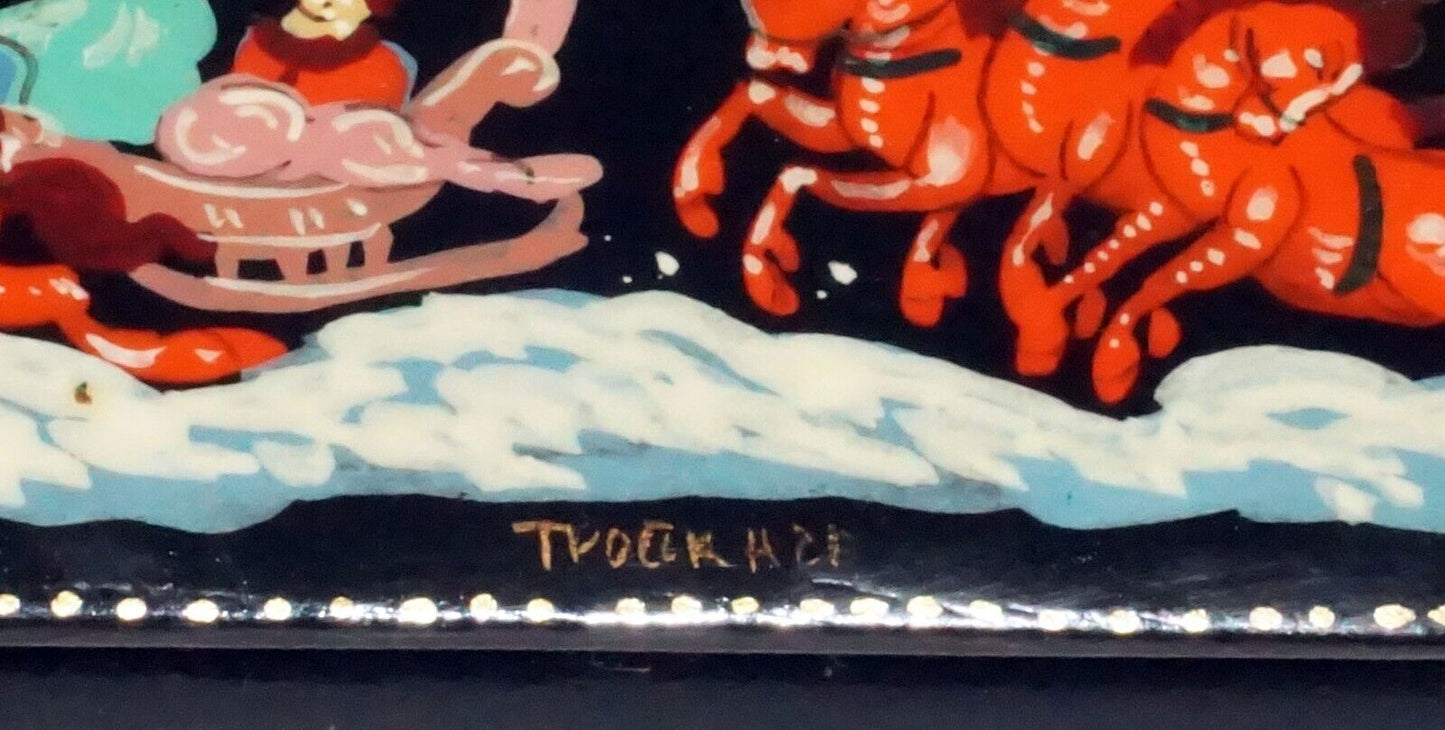 Vintage Russian Lacquer Box Two Horse Drawn Sleighs & Figures signed (AHB)