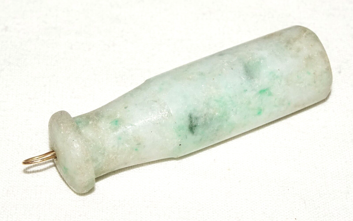 Vintage Chinese Jadeite Jade Carved Cigarette Holder Pendant (LeS)L24