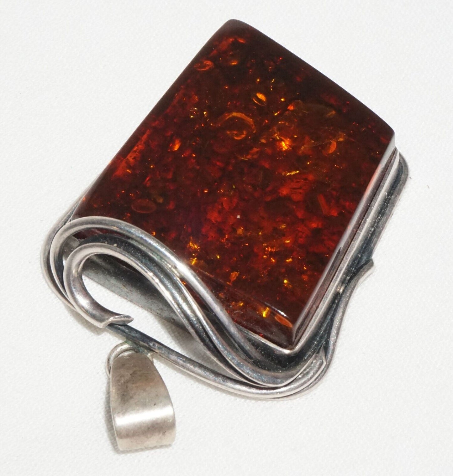 Vintage Modernist Sterling Silver Pendant with Baltic Amber Accent (LoC)22