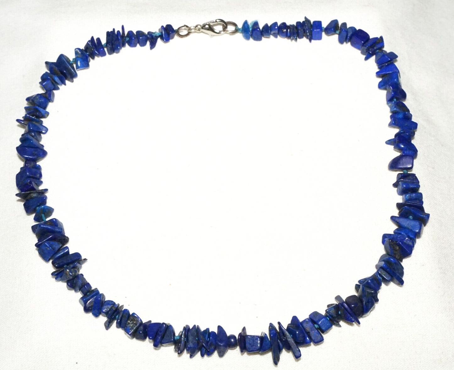 Vintage Lapis Lazuli Chip Bead Choker Necklace w. base Metal Clasp (GoB) #21