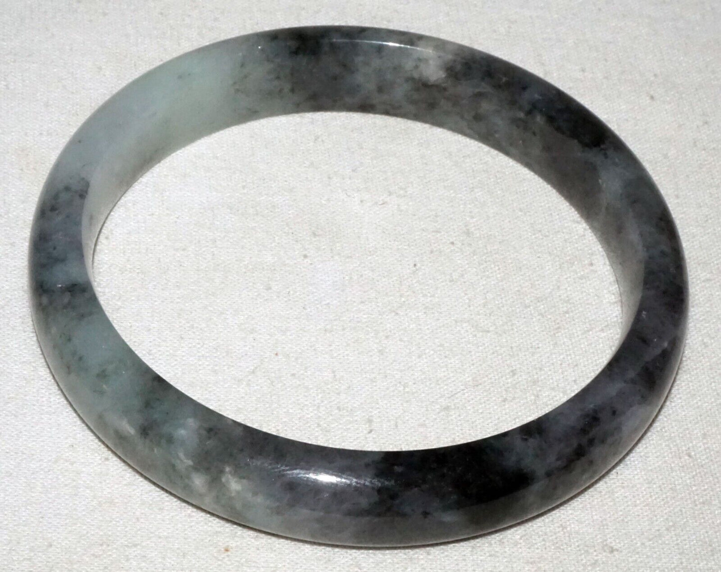 Vintage Chinese Mottled Grey & Green Jadeite Jade Bangle Bracelet (LeS)L25