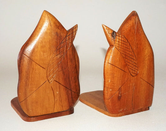 1940s Art Deco Hawaii Koa Wood "Anthurium" Motif Bookends (GoD)