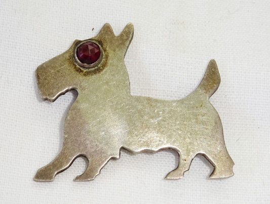 Vintage Silver Terrier Dog Pin w. Red Inset Facetted Stone Eye (***)