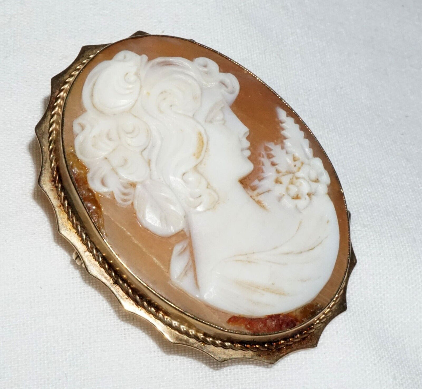 Vintage Yellow Gold Bezel set Shell Cameo w. Beautiful Woman's Bust Motif (GeB)6