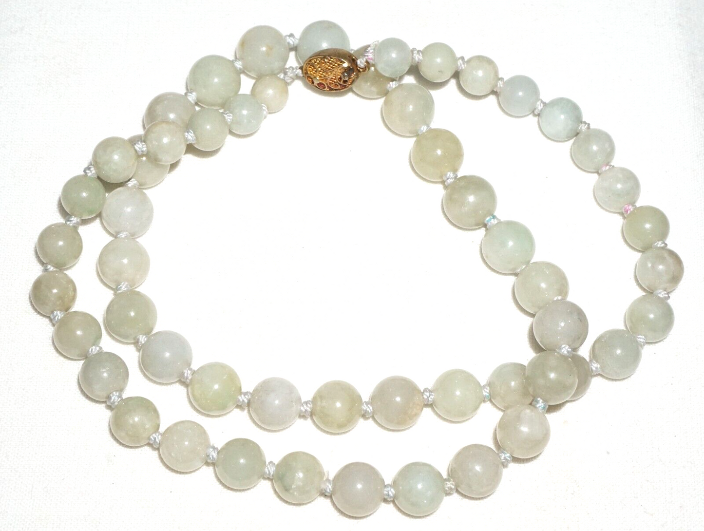 Vintage Chinese Grey Green Jadeite Jade Bead Necklace w. Silver Clasp (---)#2