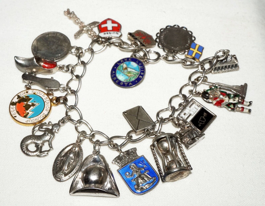 Vintage Sterling Silver 21x World Travel Charms Bracelet incl. Coins etc(KoS) L8