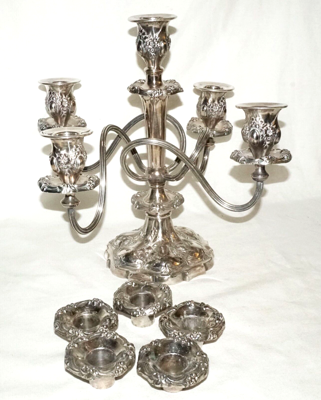 US Antique Silver Quadruple Plated Flower Motif Candelabra Meriden Company (KoS)