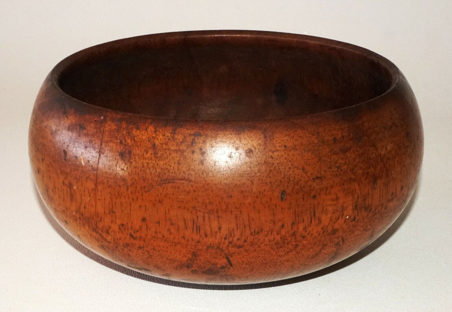 Vintage Hawaii Small Calabash Milo Wood Bowl (GoD) B5