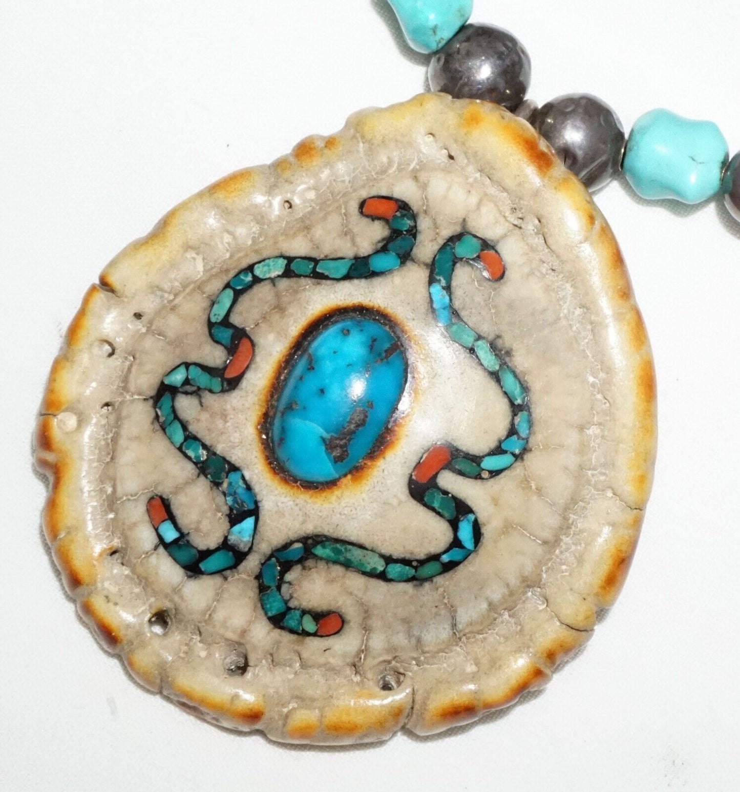 Vtg S.W. Silver & Turquoise Bead Necklace w. Inlaid Elk Antler Pendant (GeB)#16