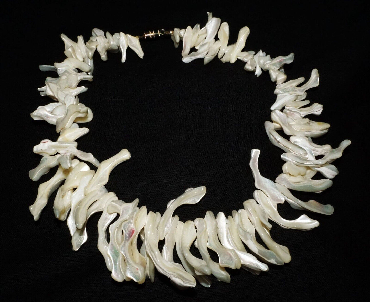 Vintage Chopped Shell or Mother of Pearl Abstract Bead Necklace w. Clasp (ShI)